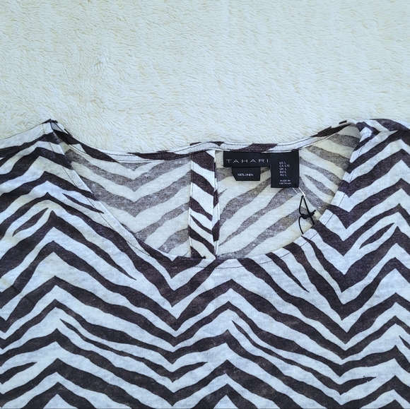 Tahari Zebra🦓 Striped Linen Top - NWT - Picture 4 of 13